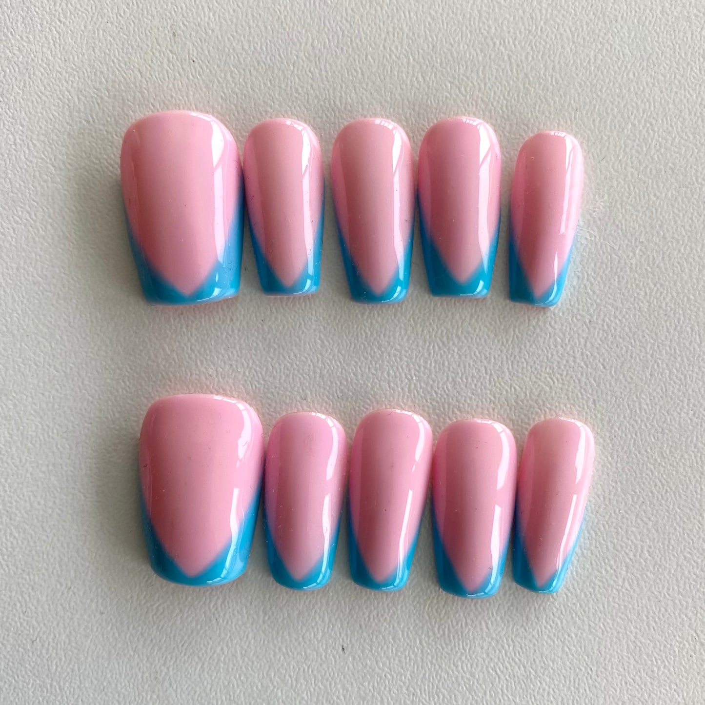 Size XS/S - Blue V Tips - Ready Made