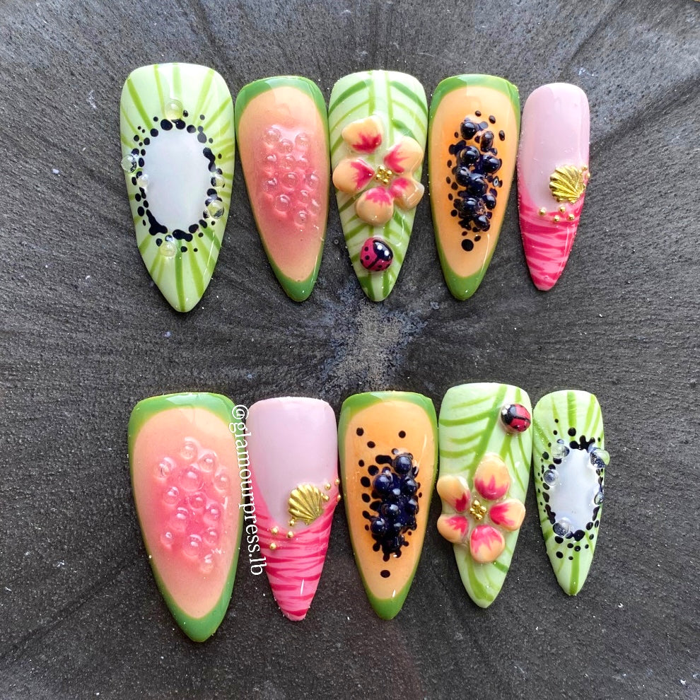 Tropical Bliss🌴🌺🥝
